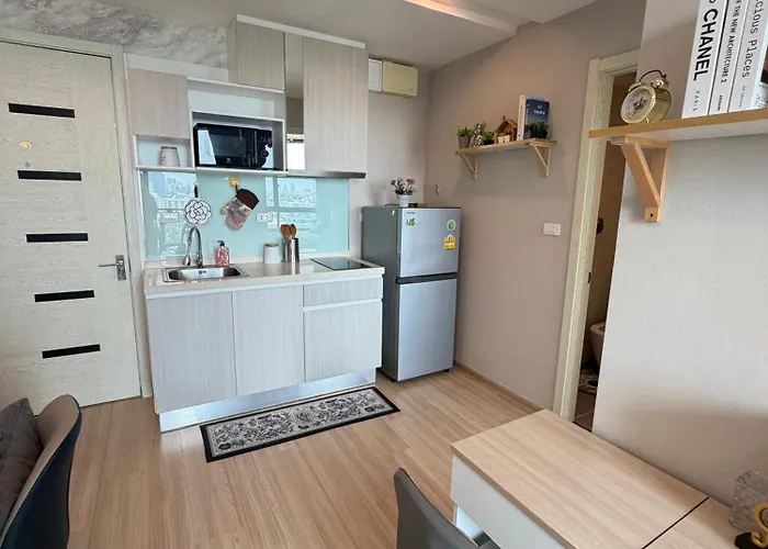 In Onnut Bts With Sky View Apartment Bangkok